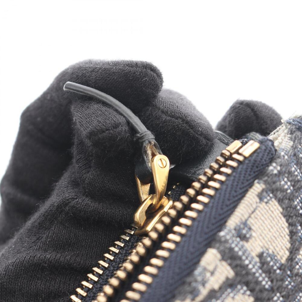 CHRISTIAN DIOR Cream Leather Shoulder Bag - Picture 10 of 12